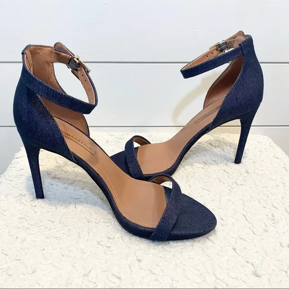 💕3/$50💕NWOT BcbgMaxAzria Denim Strap Heel Size 39 - Picture 2 of 14